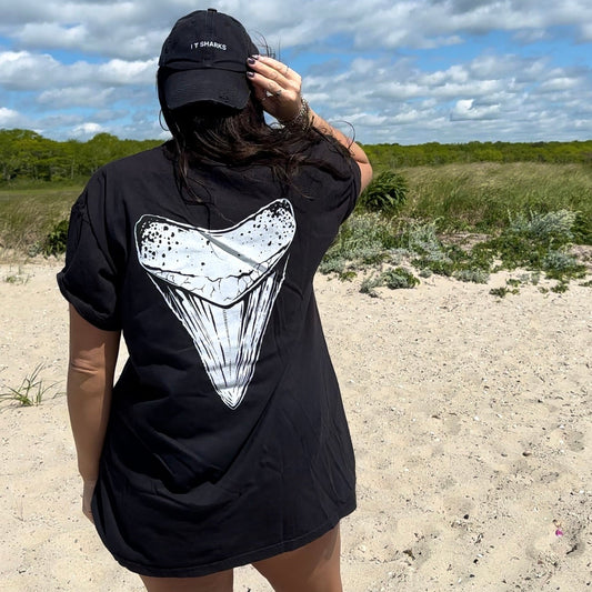 Megalodon Tee Blackout Edition