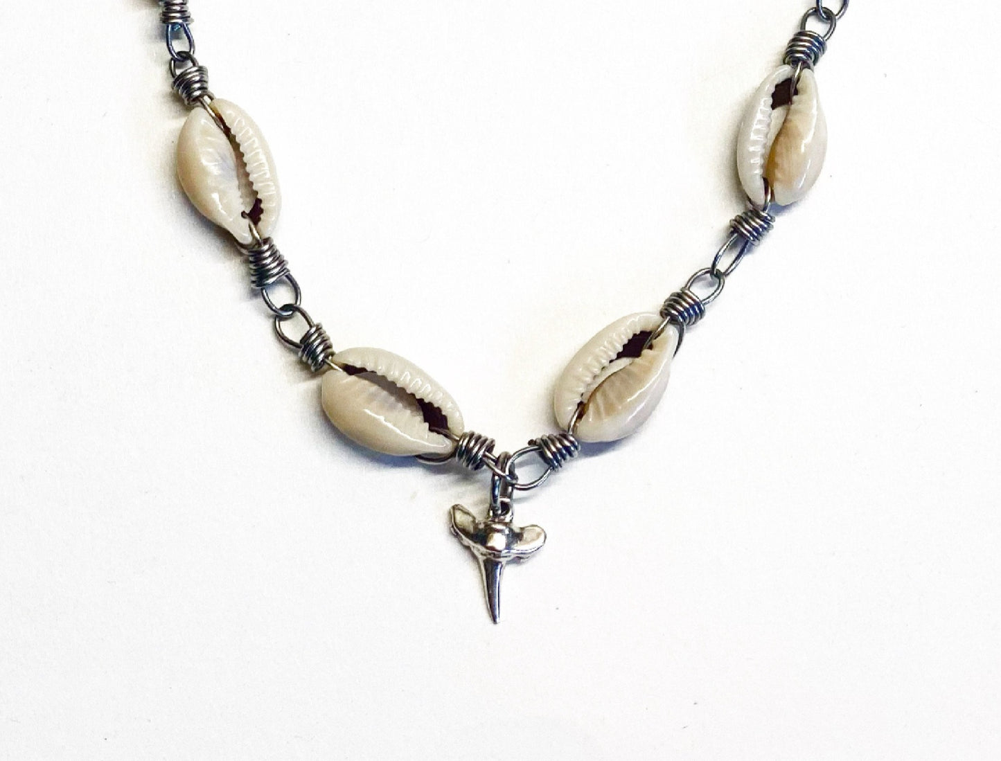 Mako Necklace
